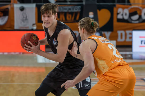 光芒耀眼的 光芒耀眼的