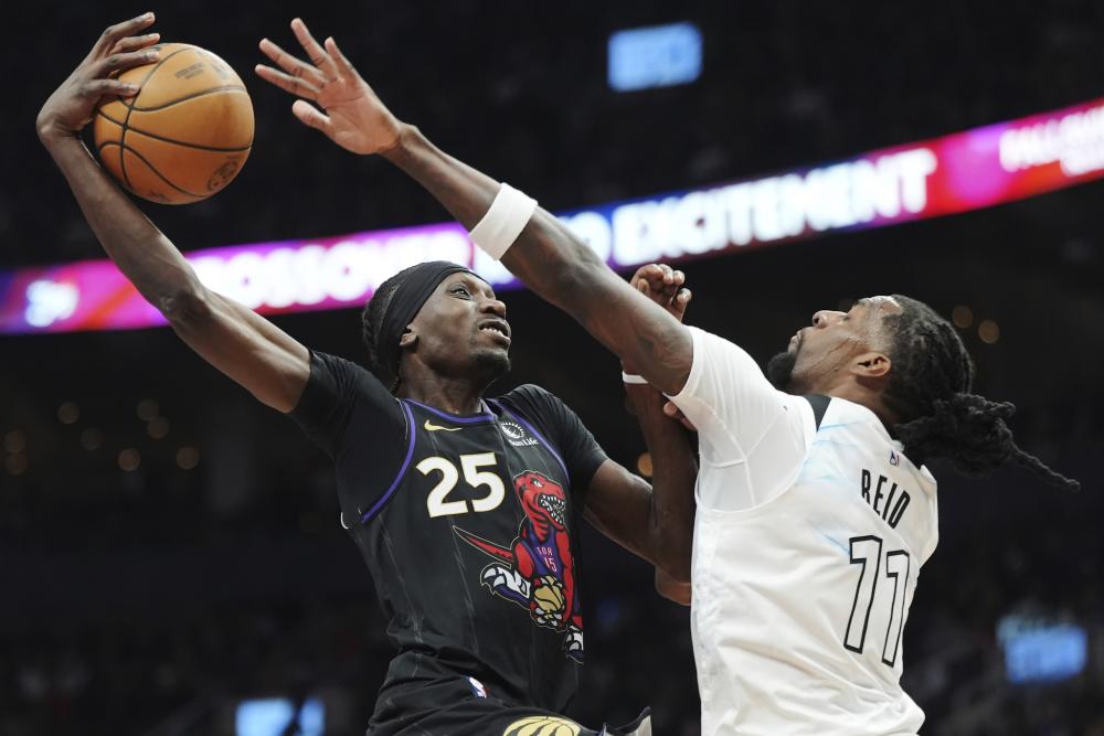 他在防守端 他在防守端