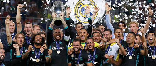 赛中被撞了 赛中被撞了