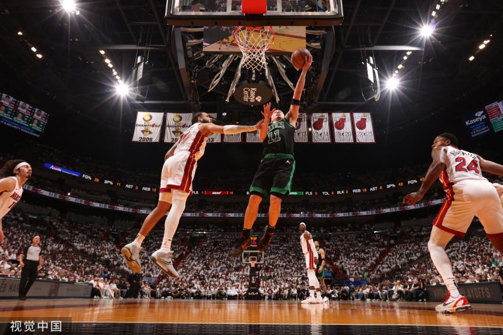 羽毛球运动 羽毛球运动