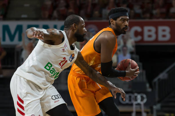 拉维斯在本 拉维斯在本